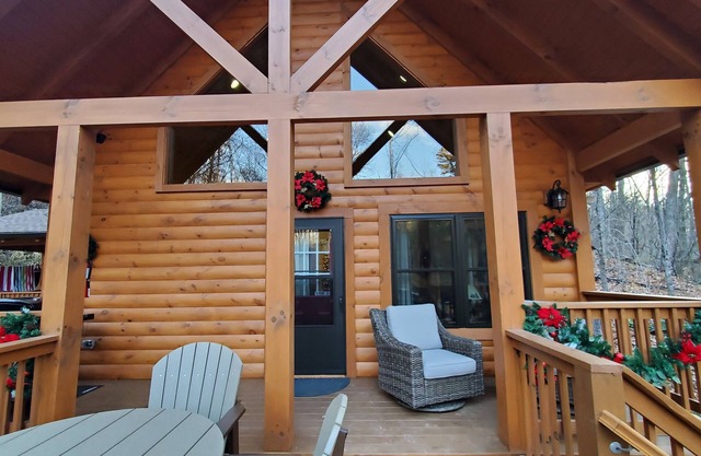 LOW LOW rates for Sept. Come and enjoy the cabin in the mtns at a GREAT Rate