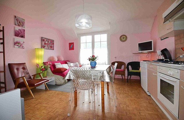 Luchon Apartment T2 Downtown Balcony Garden Wifi # 5