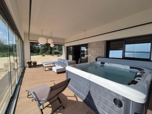 Luksusowy apartament 8 z jacuzzi
