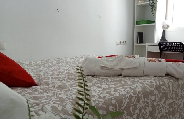 Luminous, clean and handy apartment 2BDR 1BTH Kitchen