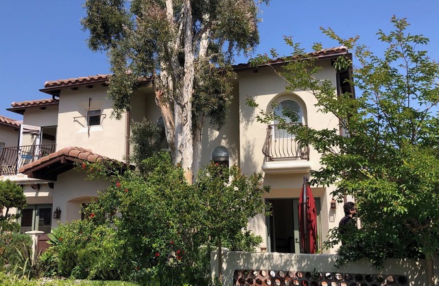 Luminous West Hollywood Retreat