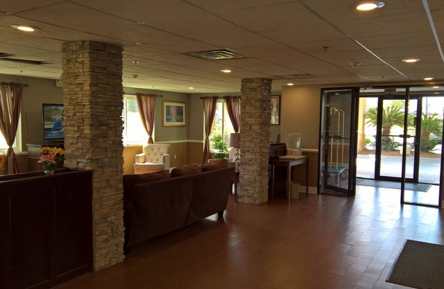 Lux Hotel
