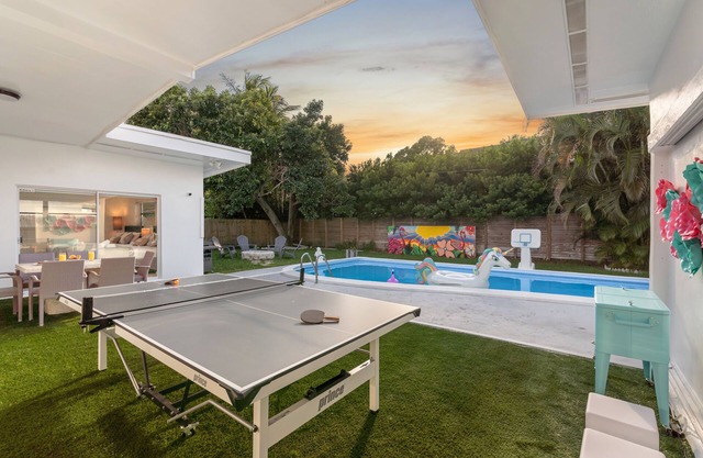 ★ Lux Miami Villa - 10min to Beach