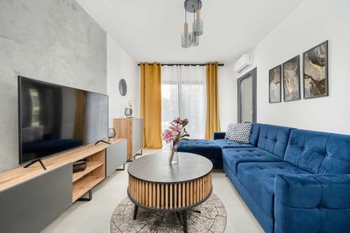 Lux Traugutta Apartment with Air Conditioning and Parking by Noclegi Renters