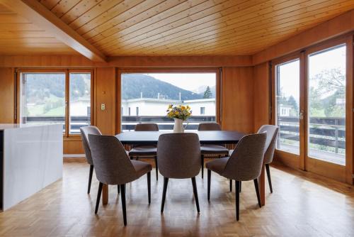 Luxe Davos Residence with Views Private Balcony