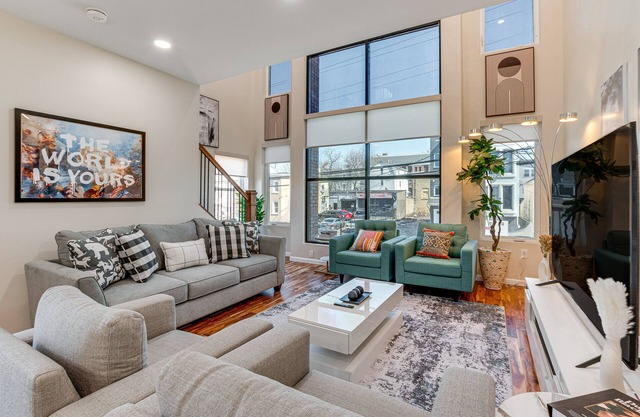 Luxe Newark Retreat w/Rooftop Deck: Pets Welcome!