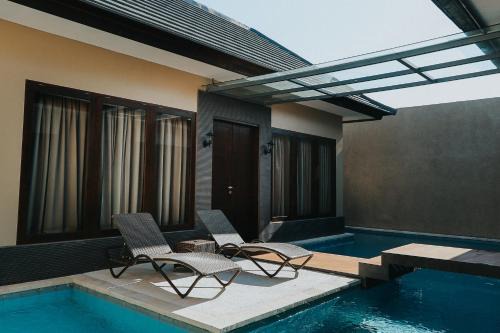 Luxotic Private Villa and Resort