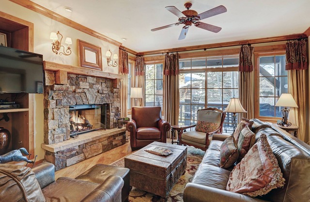 Luxurious 2 Bedroom Condo 50 Feet From The Slopes! by RedAwning
