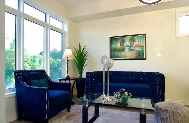 Luxurious 2 Bedroom Townhouse