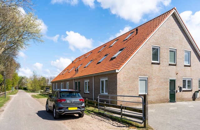 Luxurious 20-person apartment on Ameland