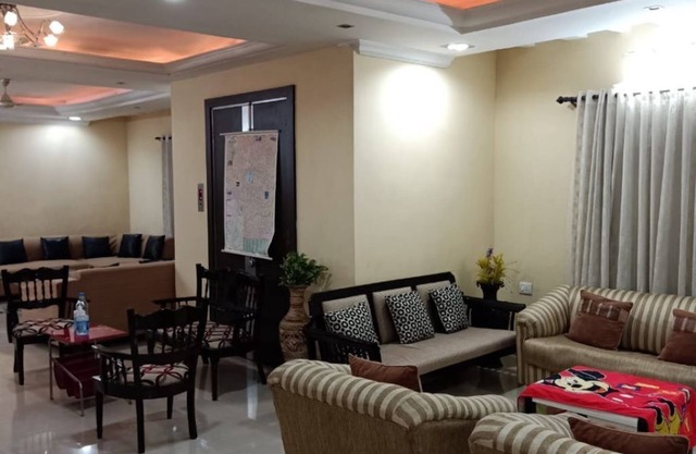 Luxurious 4 Bedroom Entire Apartment