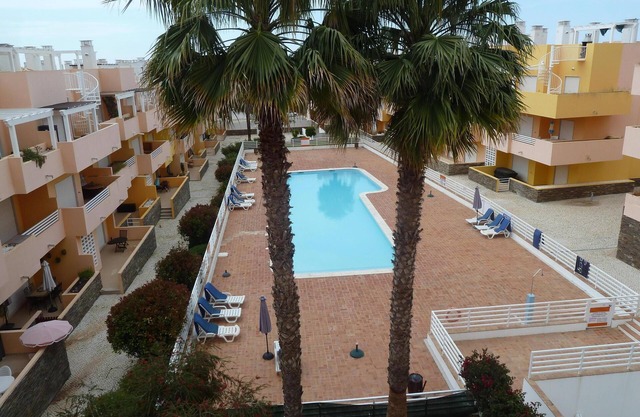 Luxurious apartment with sea view, swimming pool, private solarium, and 30 glowing reviews