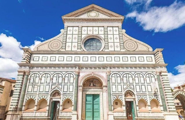 Luxurious Loft Apartment in the Heart of Florence, Near Santa Maria Novellan