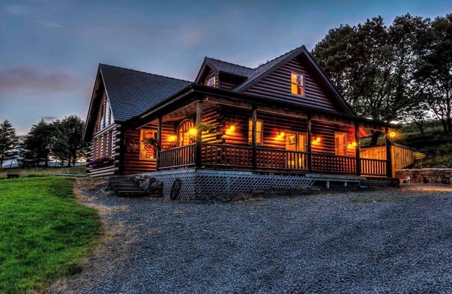 Luxurious log cabin Connemara/Westport