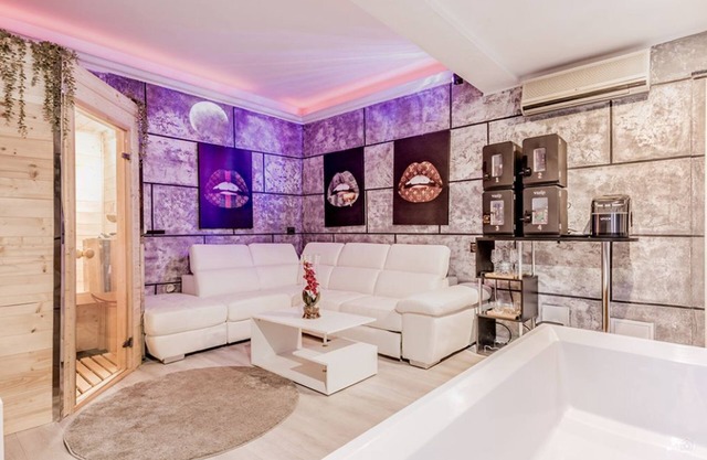 Luxurious one bedroom apartment - The spa Suite