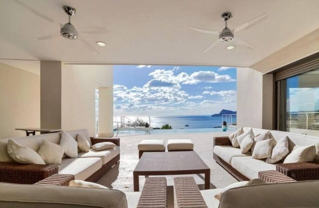 Luxurious villa in Altea Hills