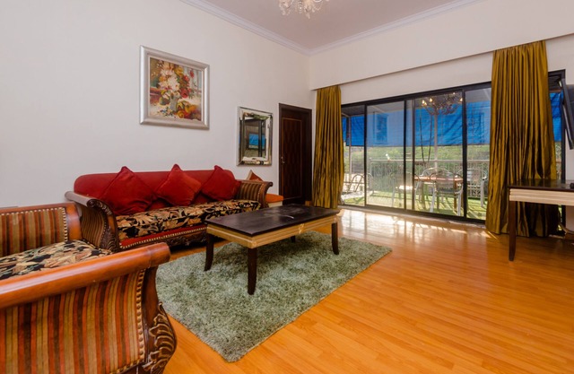 Luxurious villas on rent for parties.
