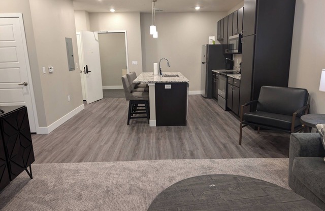 Luxury 1-bedroom flat in enjoyable Alliance with fitness room.