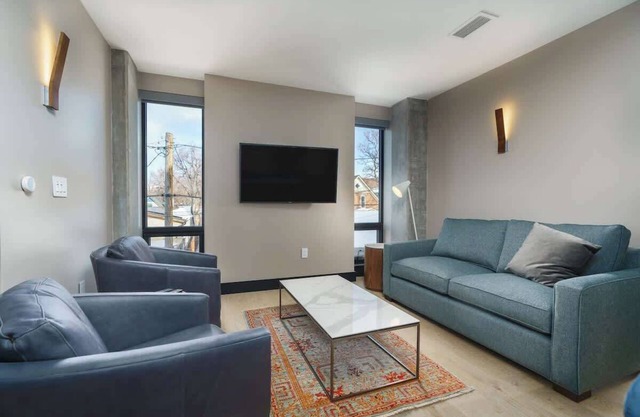 Luxury 2/1 on Tennyson St w/Rooftop Deck & Views