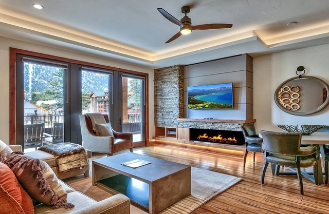 Luxury 2Br Residence steps from Heavenly Village & Gondola by RedAwning