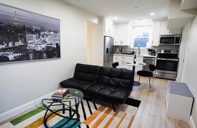 Luxury 3-Bedroom Apartment in Takoma, NW DC