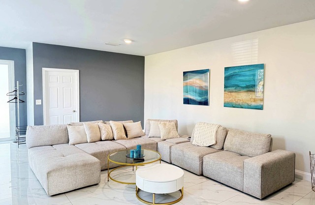 Luxury 4BR Miami Villa with Hot Tub and Gazebo!