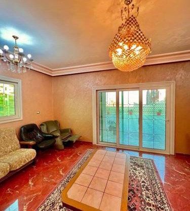 Luxury 5 star apartment with rooftop, security