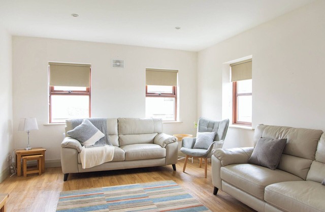 Luxury 7 Bed Golf Home within walking distance of town, beach and golf course