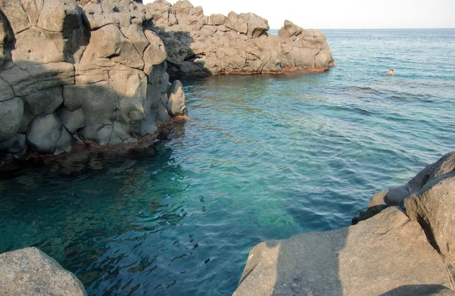 Luxury apartment 100m from the sea for 2-4 people. Quadrifoglio 2
