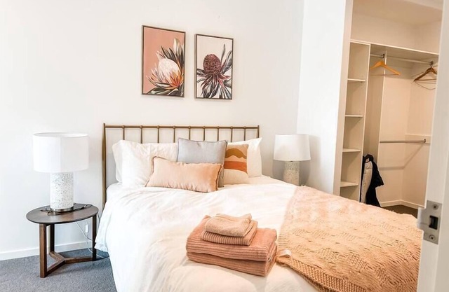 Luxury Apartment in Canberra CBD