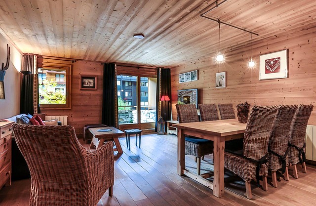 Luxury apartment in the center, pets allowed, WiFi