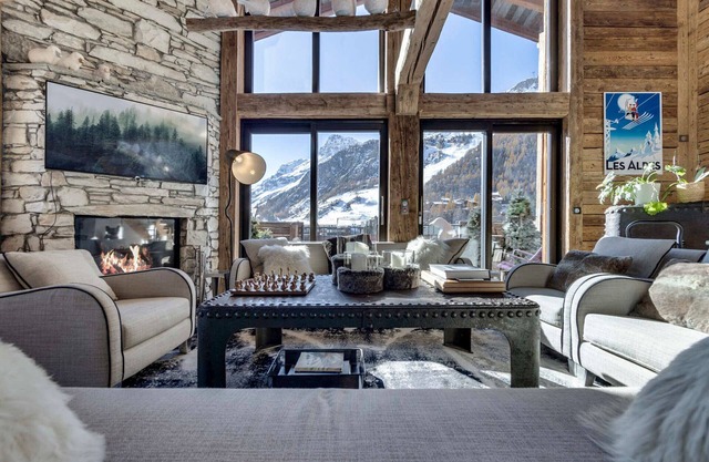 Luxury apartment with jacuzzi, terrace and fireplace - 10 people