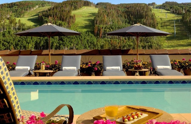 Luxury Arrabelle 4BR residence - ski in/ski out in Lionshead w/rooftop pool