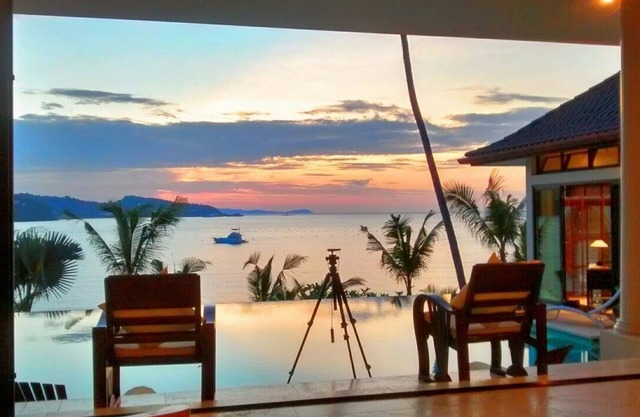Luxury Beach Front Hai Leng Villa AO YON