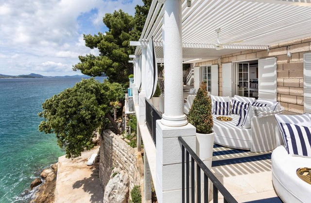 Luxury Beachfront Villa Dubrovnik Sea Diamant (7+2) with private pool and sea deck right at the sea- Dubrovnik