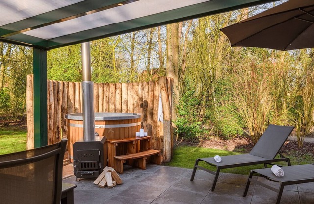 Luxury bungalow for 4 persons