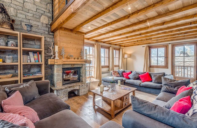 Luxury Chalet 170m², 6 bedrooms, sauna, jacuzzi
