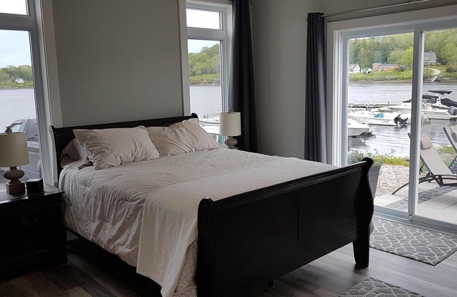 Luxury Condo on Mahone Bay waterfront