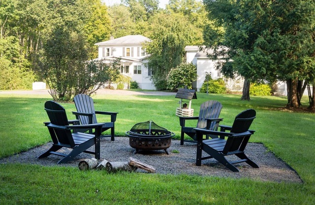 Luxury Escape: Pool/Hot Tub/FirePit/Game Room