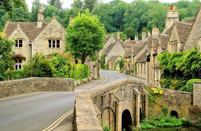 Luxury family home nr Silverstone/Oxford. Sleeps 6