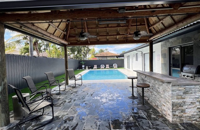 Luxury House in South Miami