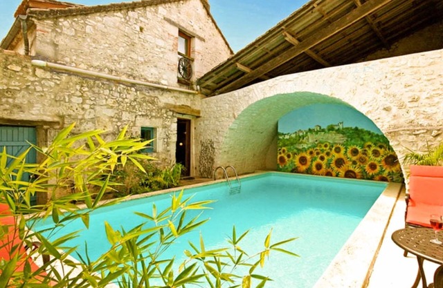 Luxury house with sublime views and pool