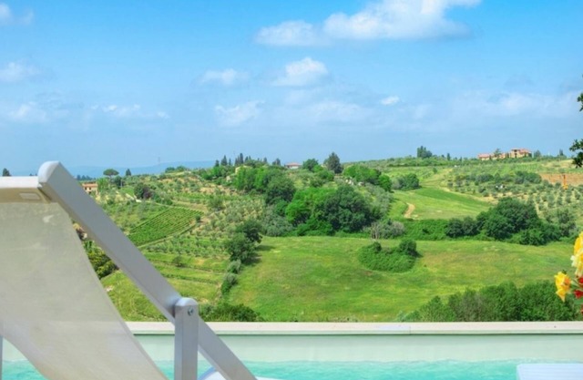 Luxury refined villa with pool