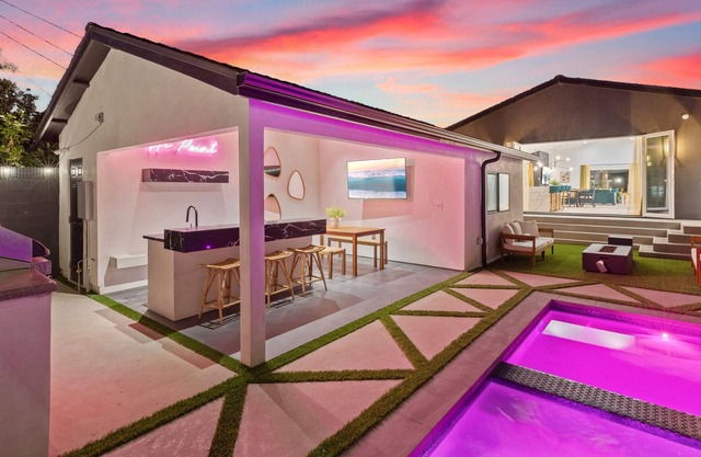 Luxury LA Dream Home w/ BBQ, Pool, Jacuzzi & Fire Pit w/ Optional Casita add-on