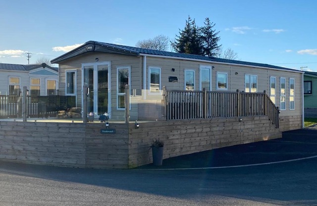 Luxury Lake District Holiday Lodge-Sleeps 4
