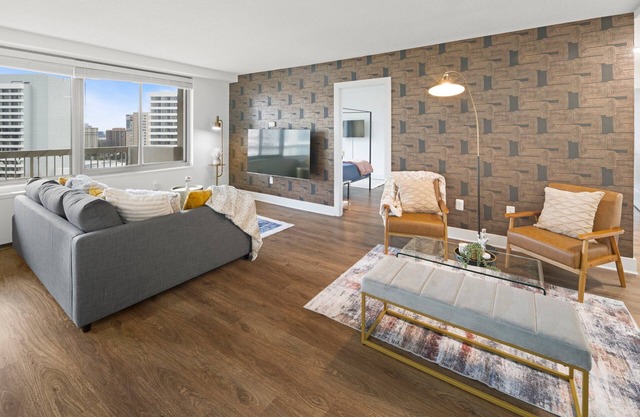 Luxury Living mins to DC, Close to Metro, Amazon & Free Parking