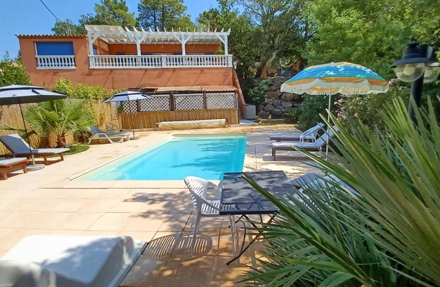 Luxury Provencal French Riviera villa in calm with balneo pool ncc, 6p