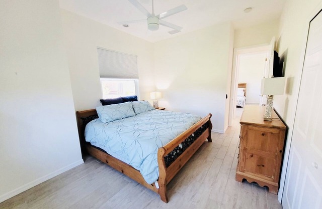 Luxury Retreat/Heated Pool/2Kings/n.Beach/Office