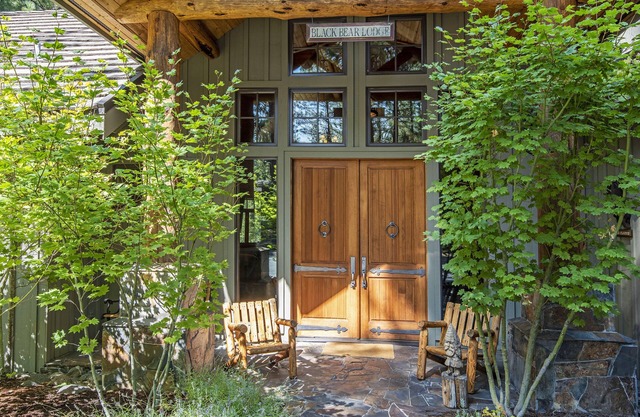 LUXURY RUSTIC LODGE IN BLACK BUTTE RANCH