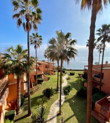 Luxury three bedroom apartment at Estepona